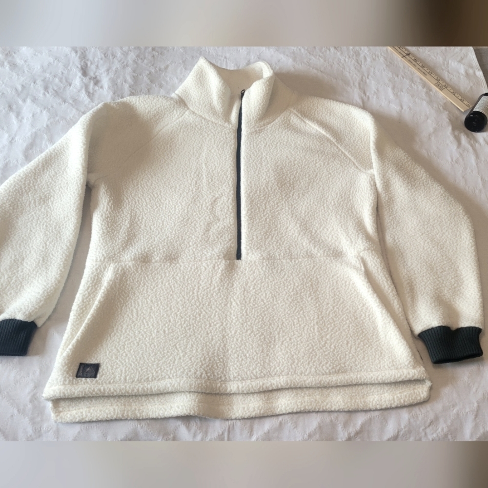 Womens Deso Supply Fleece size Large